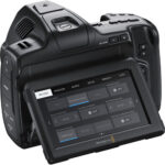 دوربین فیلم برداری بلک مجیک Blackmagic Design Pocket Cinema Camera 6K Pro (Canon EF) With Pro EVF - تصویر 2
