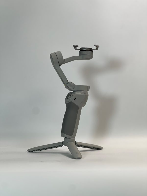 گیمبال لرزشگیر موبایل کارکرده Osmo mobile 4 - تصویر 2