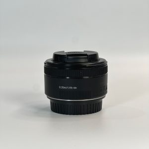 لنز دوربین کارکرده Lens canon 50mm f1,8